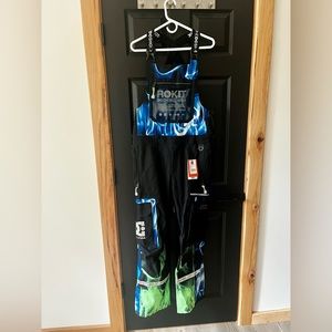 DC snowboard/Ski Bib Overalls